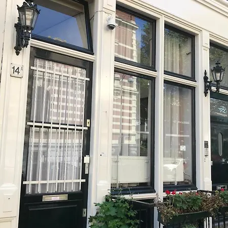 Bed & Breakfast Balay Amsterdam